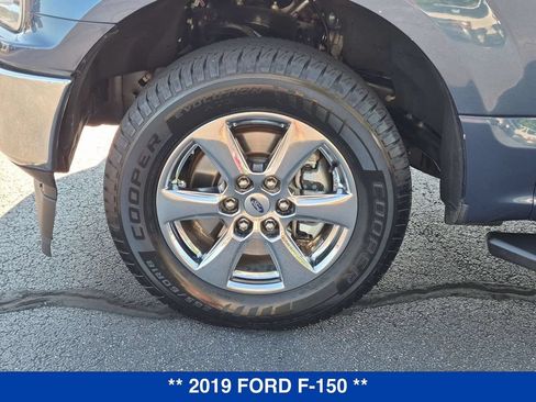Used 2019 Ford F150 XLT w/ Equipment Group 302A Luxury RWD image 9