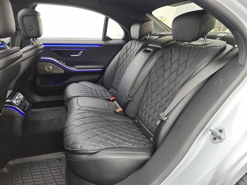 Certified 2022 Mercedes-Benz S 580 4MATIC Sedan image 15