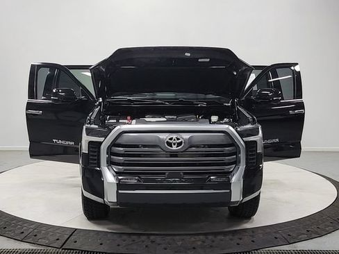 Used 2024 Toyota Tundra Limited AWD/4WD image 10
