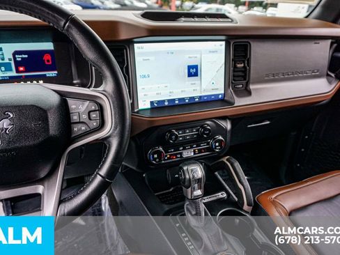 Used 2024 Ford Bronco Outer Banks image 32