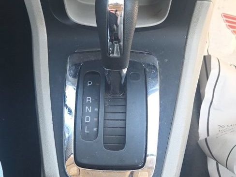 Used 2012 Ford Fiesta SE FWD image 31