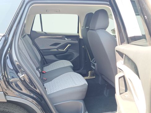 Used 2026 Volkswagen Tiguan S AWD/4WD image 14