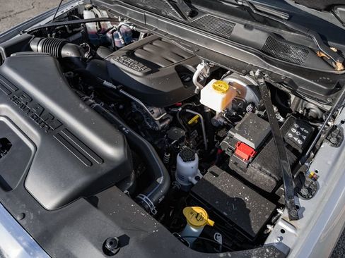 New 2026 RAM 2500 Tradesman w/ Chrome Appearance Group image 18