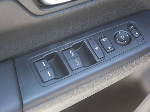 Certified 2026 Honda CR-V EX image 21