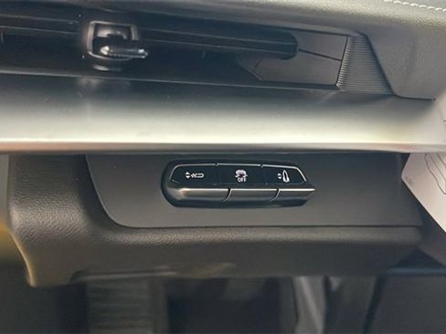 New 2026 Chevrolet Corvette Stingray Coupe w/ LPO, Roadside Safety Package image 23