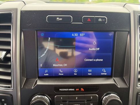 Used 2019 Ford F150 XLT w/ Equipment Group 302A Luxury AWD/4WD image 21
