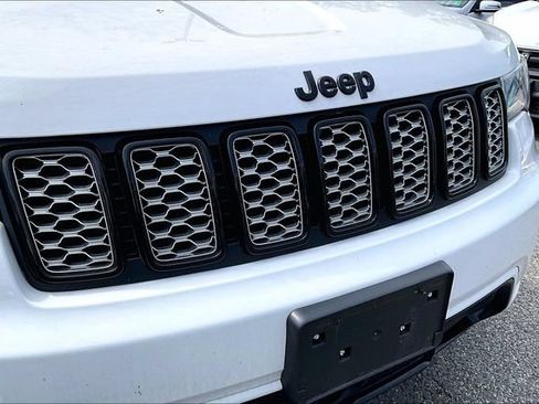 Used 2021 Jeep Grand Cherokee Laredo X AWD/4WD image 6
