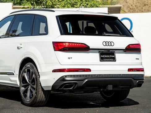 New 2026 Audi Q7 3.0T Premium Plus AWD/4WD image 11
