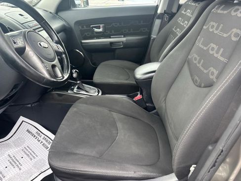 Used 2013 Kia Soul + image 18