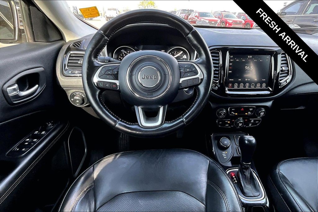Used 2018 Jeep Compass Limited AWD/4WD image 10