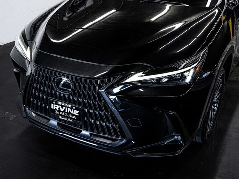 Used 2024 Lexus NX 250 FWD image 11