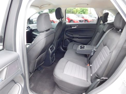 Used 2022 Ford Edge SE AWD/4WD image 11