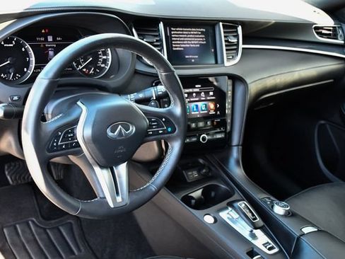 Used 2023 INFINITI QX50 Sport AWD/4WD image 16
