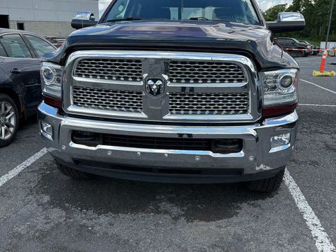 Used 2017 RAM 2500 Laramie AWD/4WD image 6