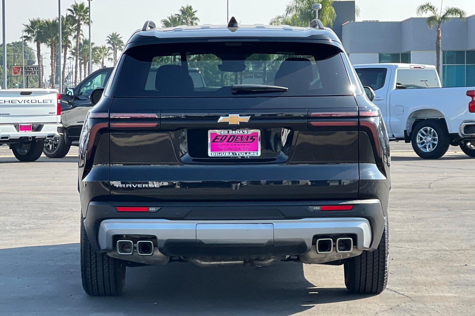 Used 2026 Chevrolet Traverse LT w/ Driver Confidence Package FWD image 6