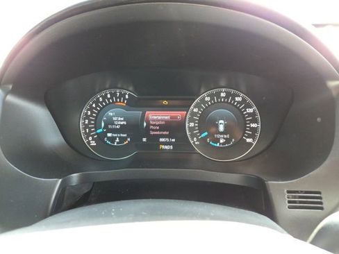 Used 2017 Ford Explorer Platinum image 13