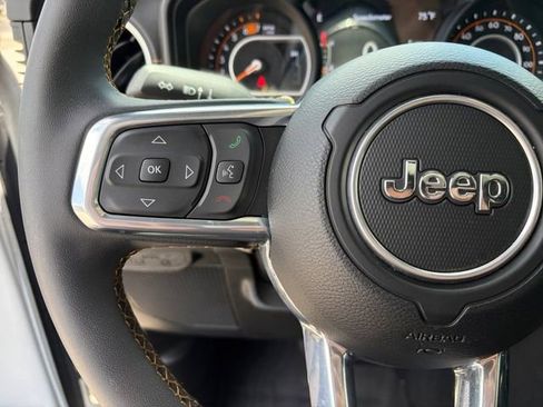 Used 2024 Jeep Wrangler Unlimited Sahara w/ Safety Group AWD/4WD image 6