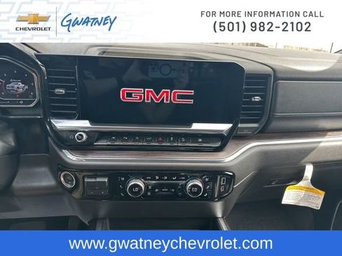 Used 2024 GMC Sierra 1500 SLT w/ SLT Premium Plus Package image 18