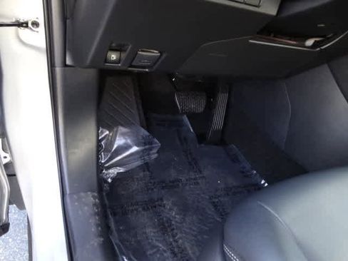 Certified 2023 Toyota RAV4 XLE Premium image 16