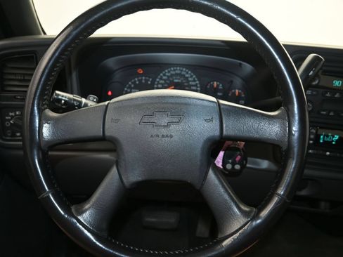 Used 2007 Chevrolet Silverado 1500 LT w/ Extended Cab Value Package RWD image 13
