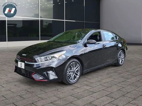 Used 2022 Kia Forte GT-Line w/ GT-Line Premium Package image 1