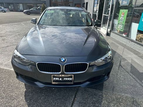 Used 2013 BMW 328i Sedan RWD image 2