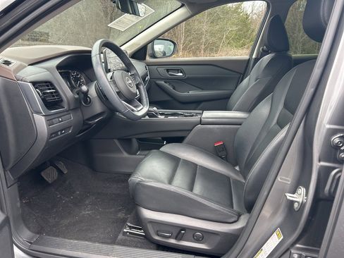 Certified 2023 Nissan Rogue SL w/ SL Premium Package image 8