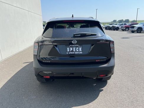 New 2025 Nissan Kicks SR image 5