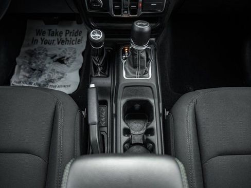 Used 2021 Jeep Wrangler Unlimited Sahara w/ LED Lighting Group image 37