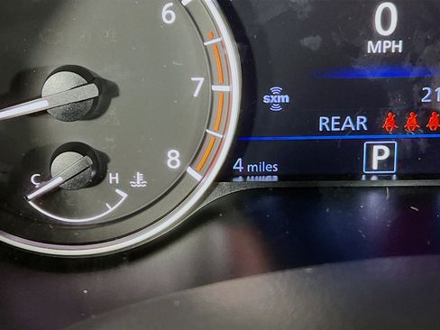 New 2025 Nissan Altima 2.5 SR image 17