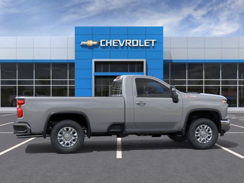 Used 2024 Chevrolet Silverado 3500 LT w/ Convenience Package AWD/4WD image 5