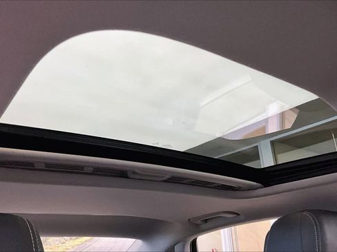 Used 2022 Audi A4 2.0T Premium w/ Convenience Package image 13