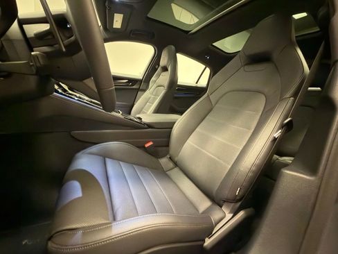New 2026 Porsche Panamera 4 image 5