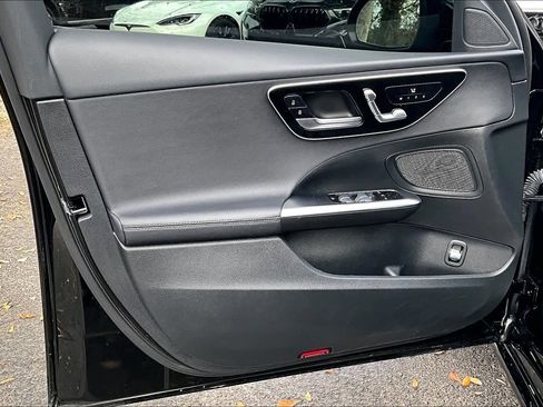 Used 2024 Mercedes-Benz C 300 Sedan image 21