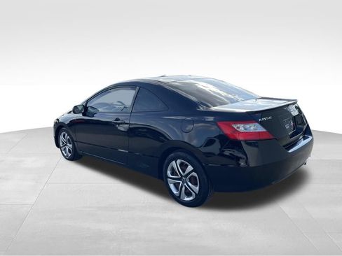Used 2011 Honda Civic LX image 7