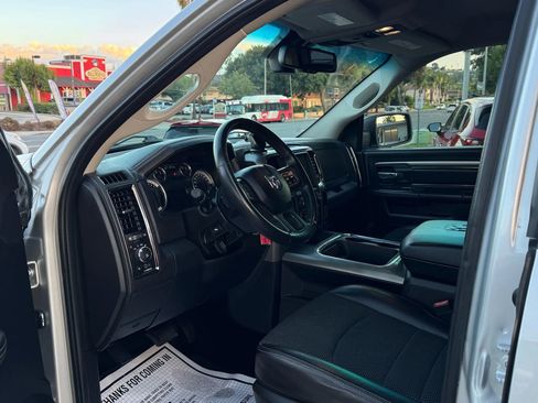 Used 2016 RAM 1500 Sport RWD image 9