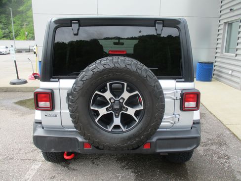 Used 2022 Jeep Wrangler Unlimited Rubicon AWD/4WD image 5