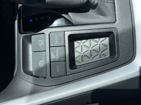 Used 2025 Toyota RAV4 LE FWD image 29