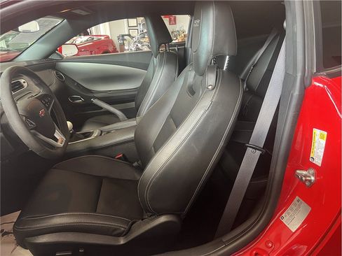 Used 2015 Chevrolet Camaro SS w/ SS Performance Package RWD image 12