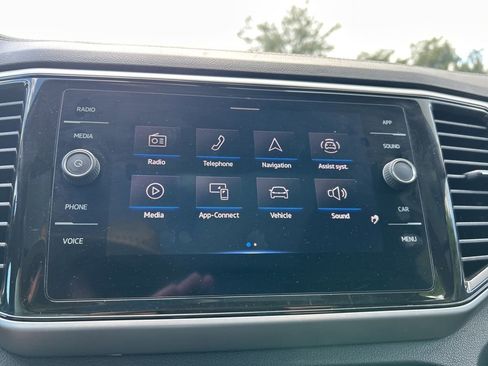 Used 2022 Volkswagen Atlas SE w/ Panoramic Sunroof Package image 28