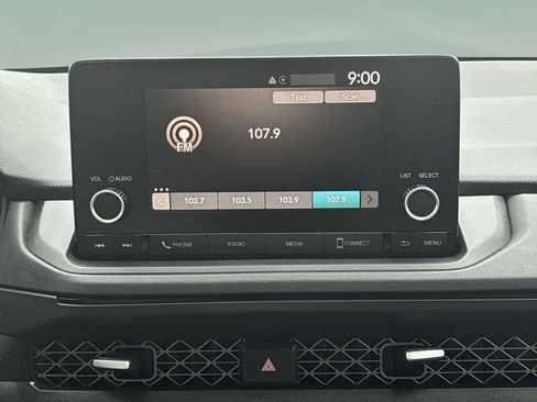 Used 2025 Honda Accord SE image 28