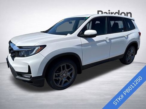 Used 2023 Honda Passport EX-L image 3