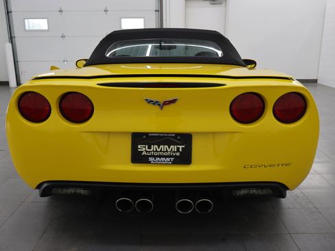 Used 2007 Chevrolet Corvette Convertible w/ Preferred Equipment Group RWD image 22