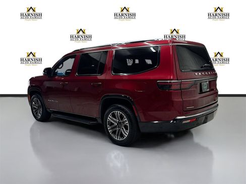 Used 2022 Jeep Wagoneer Series III w/ Flexible Seating Group image 7