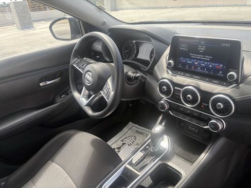 Used 2025 Nissan Sentra SV FWD image 18