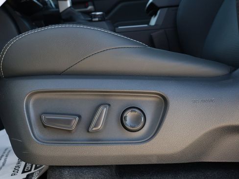 New 2026 Toyota 4Runner Limited image 32