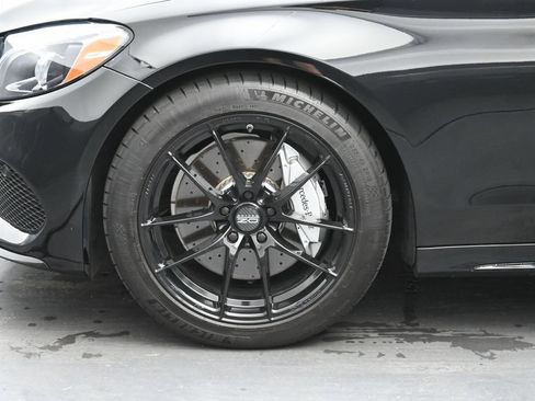 Used 2018 Mercedes-Benz C 300 4MATIC Sedan image 32