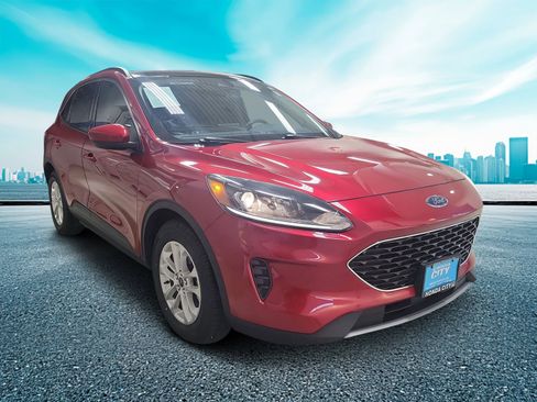 Used 2020 Ford Escape SE image 35