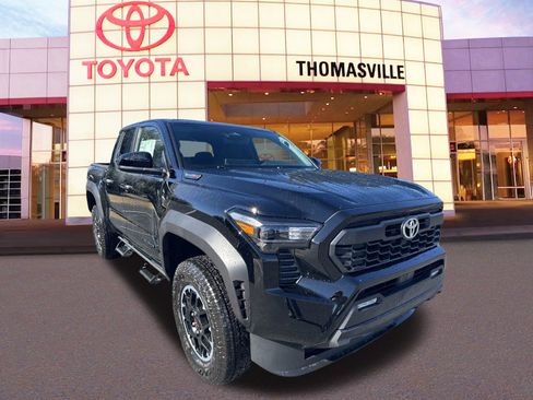 Used 2024 Toyota Tacoma image 3