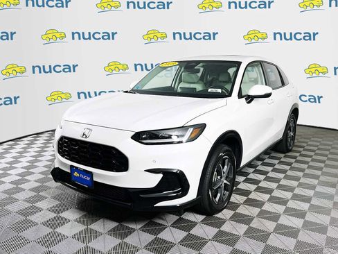 Used 2023 Honda HR-V EX-L image 3